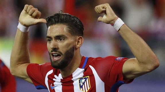 Yannick Carrasco celebra su gol ante el Bayern. 