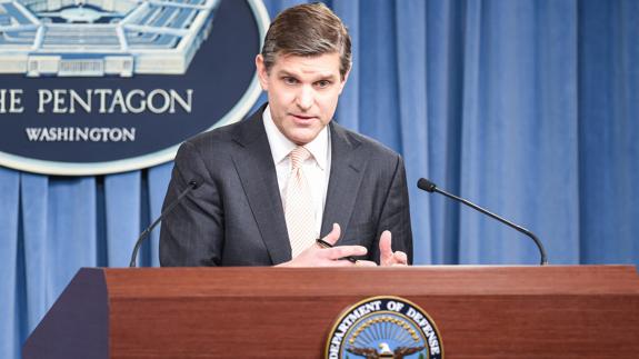 El portavoz del Pentágono, Peter Cook.