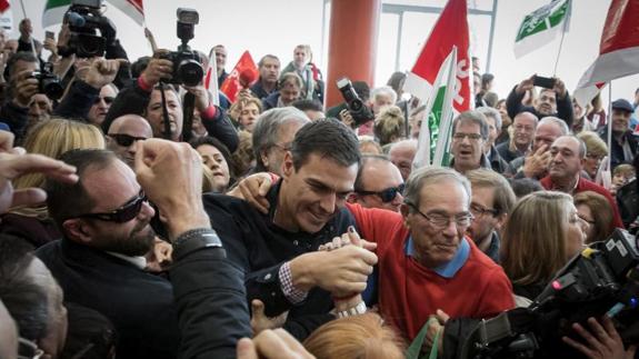 Pedro Sánchez en Dos Hermanas, Sevilla.