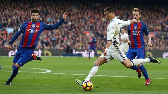 Cristiano Ronaldo y Piqué. 