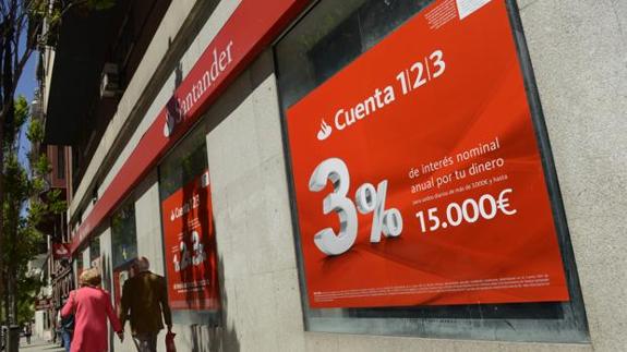 Banco Santander lanza una versión para jóvenes de su 'Cuenta 1, 2, 3'