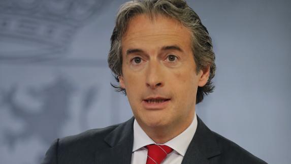 El ministro de Fomento, Íñigo de la Serna.