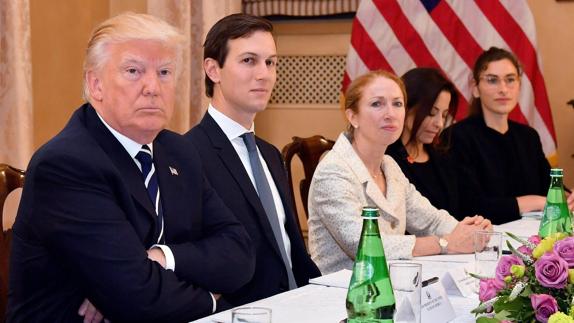 Donald Trump junto a su yerno y asesor Jared Kushner.