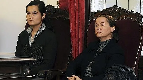 Triana Martínez y Montserrat González 
