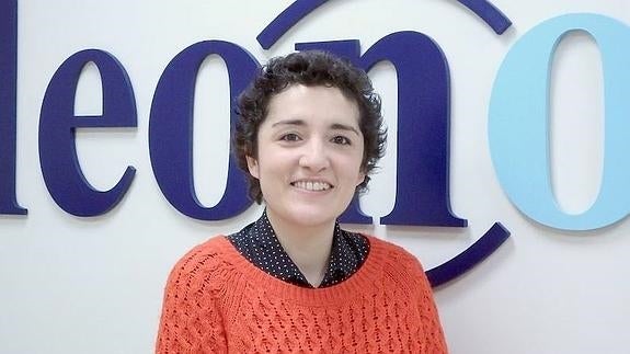 Vanessa Carreño en la redacción de leonoticias.