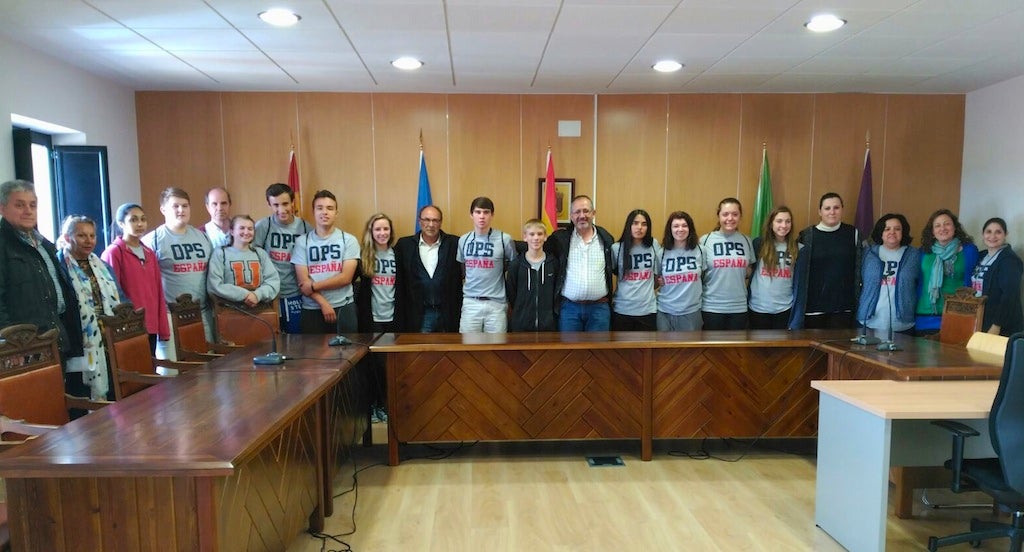 Los estudiantes americanos visitaron la localidad