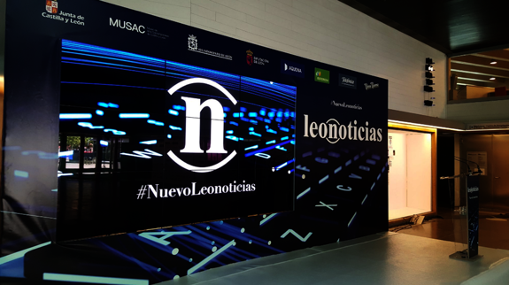 Escenario preparado en el Musac para la gala leonoticias.