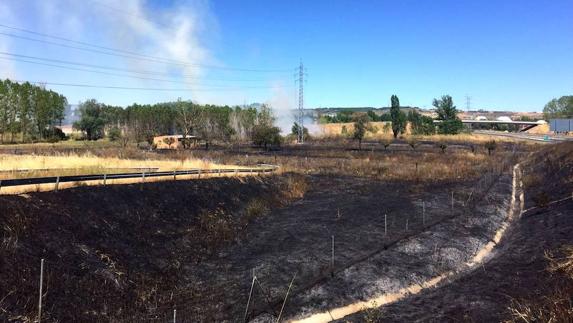 Incendio este mediodía en Onzonilla.