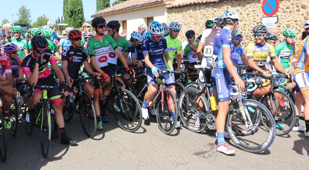 La primera etapa transcurre entre Gradefes y Quintana de Rueda.