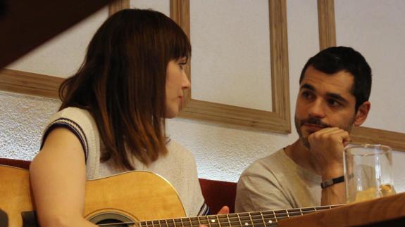 Miryam y Aníbal, durante la entrevista para Leonoticias.