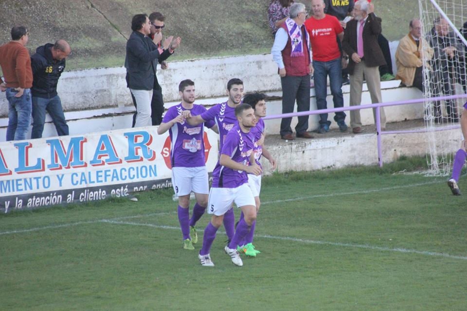 Los morados deben reaccionar.