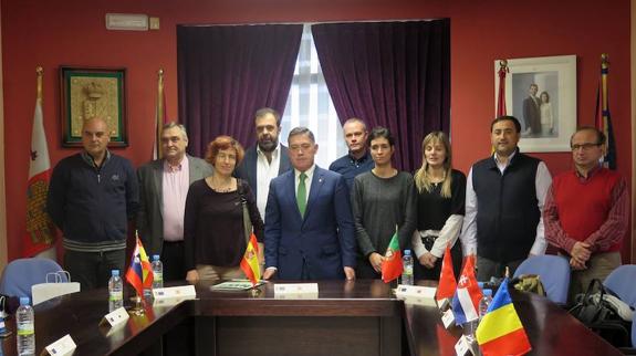 Marcos Martínez junto a los socios europeos durante la primera jornada de la Iniciativa. 