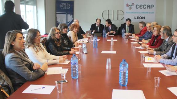 Toma de posesión de la nueva junta de Cecap León.