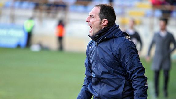 Pedro Munitis, entrenador de la SD Ponferradina.