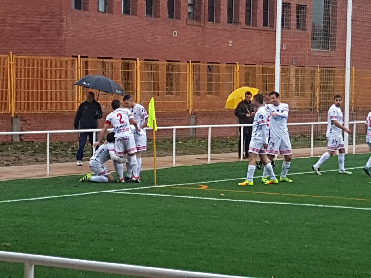 El Bupolsa celebra el gol de la victoria.
