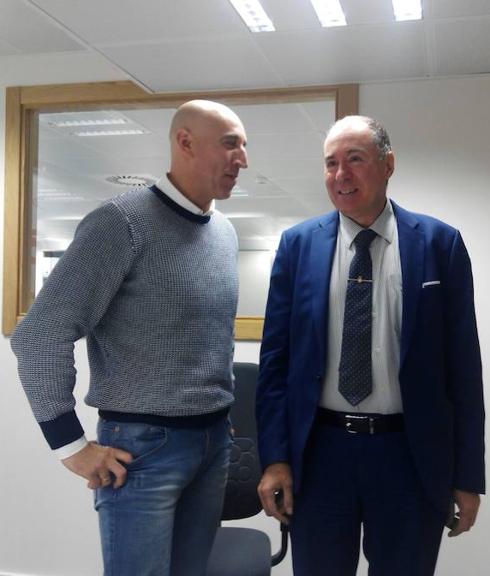 José Antonio Díez y Eduardo López Sendino, momentos antes de la rueda de prensa. 