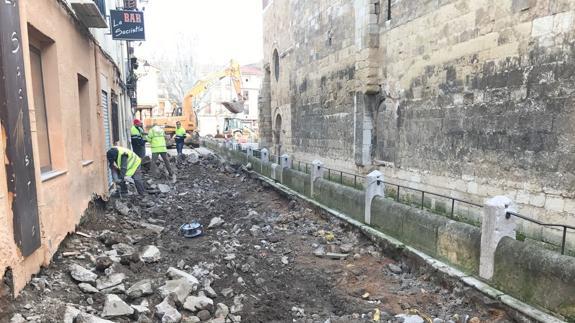 Obras en la Plaza del Grano.