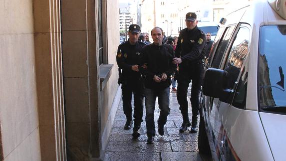 Llegada del acuasdo a la Audiencia Provincial de León. 