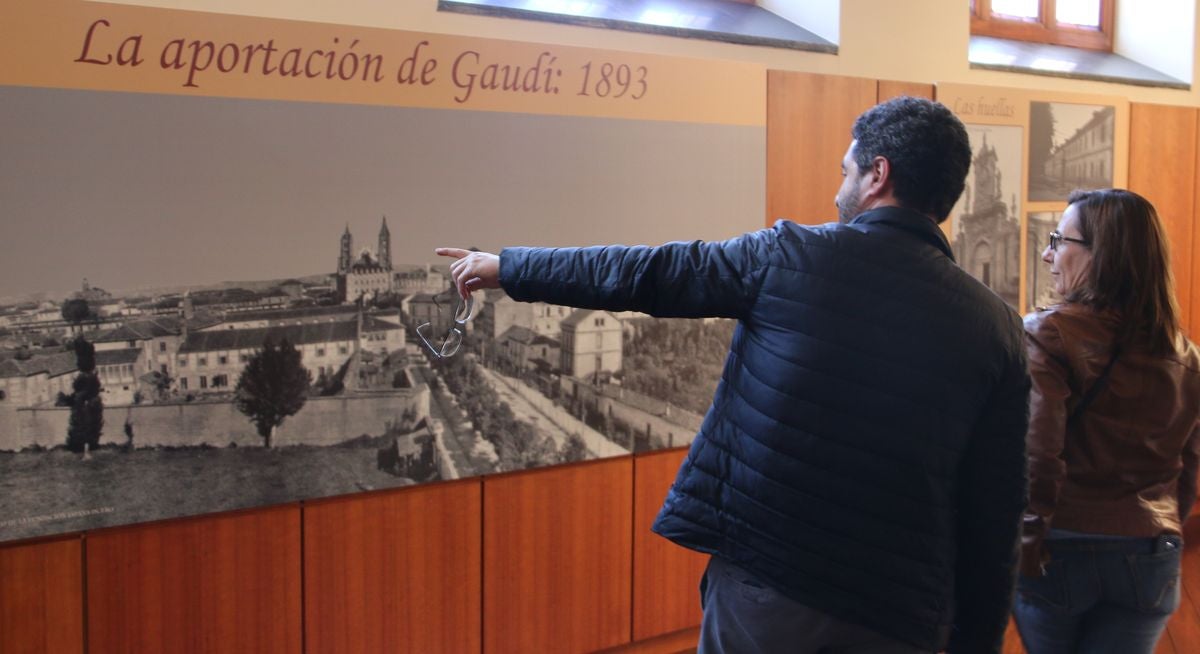 Botines ha recibido este miércoles a los primeros turistas.