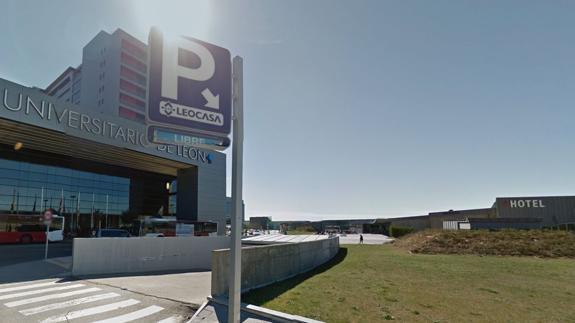 IU pide al Ayuntamiento de Astorga que luche por un aparcamiento gratuito en el Hospital de León