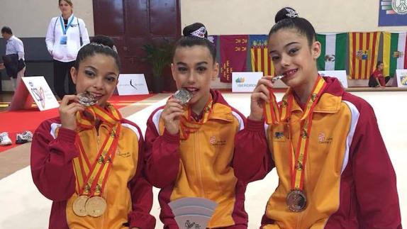 Paula Serrano, Olatz Rodríguez e Irene Hernández.