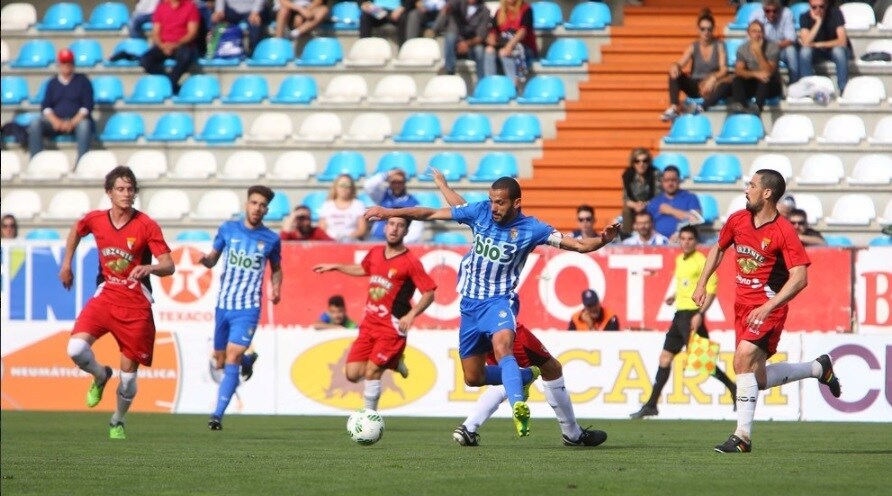 Lance del partido entre la Ponferradina y el Tudelano. 