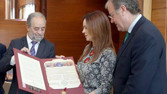 Reunión de la presidenta de las Cortes, Silvia Clemente, y el alcalde de León, Antonio Silván.