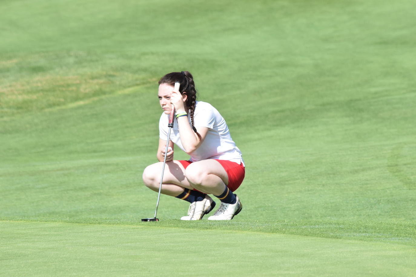 Los participantes en el torneo Bodegas Ontañón de la Liga de Golf y Vino disfrutaron de un gran día de golf en El Campo de Logroño.