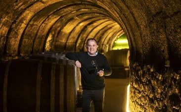 Javier Fernández, uno de los propietarios de Tritium, en su calado.