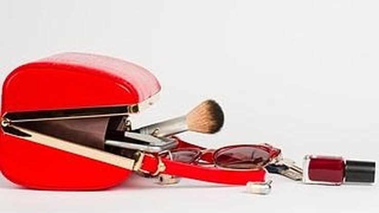 Fotos: Cosméticos para llevar en el bolso