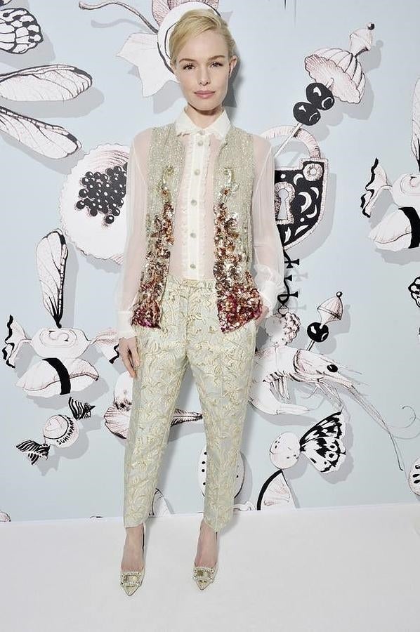 La actriz apostó por un look de la colección de Schiaparelli.