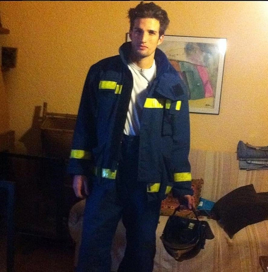 A Nahuel Casares le gusta el parchís y tocar el piano, pero, además, las buenas fiestas de disfraces.