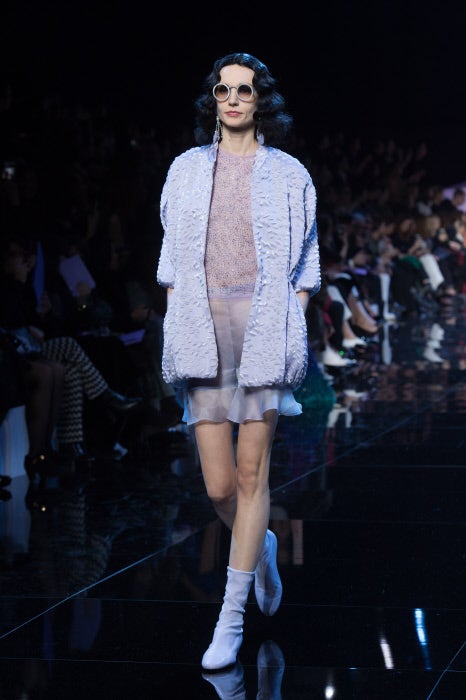 La firma italiana ha explorado toda la paleta de los azules en su colección SS16 de Alta Costura.