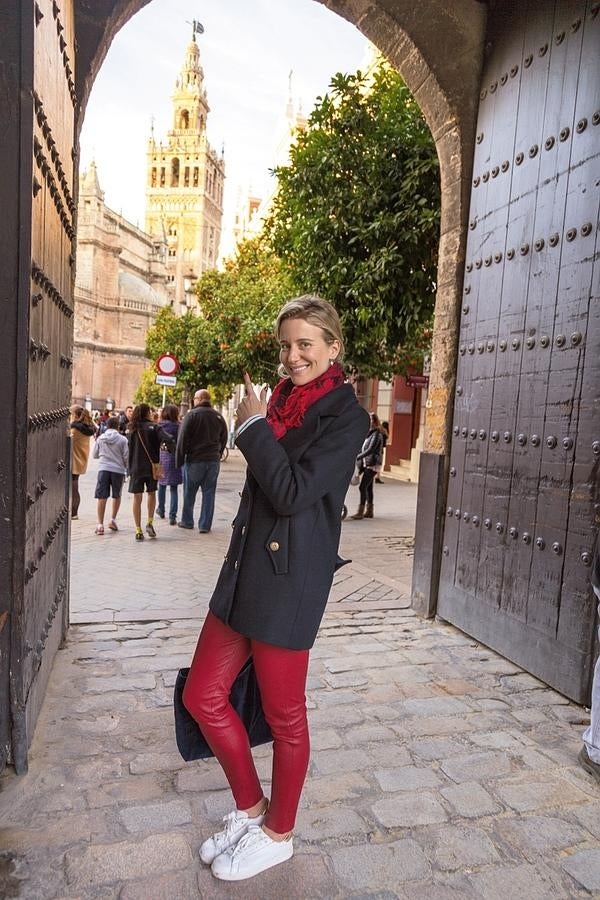 María León con la Giralda al fondo