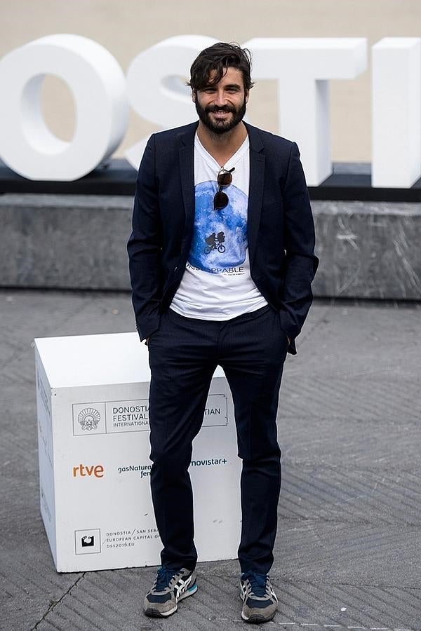 El actor apuesta por looks desenfadados para los actos de día.