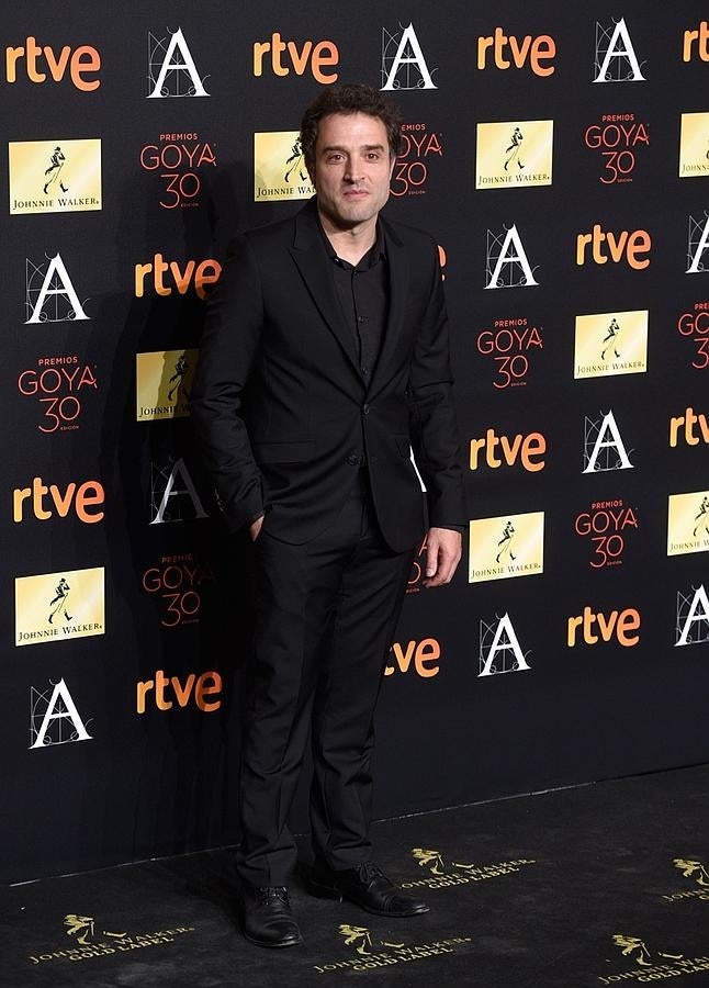 El actor apostó por el 'total black'