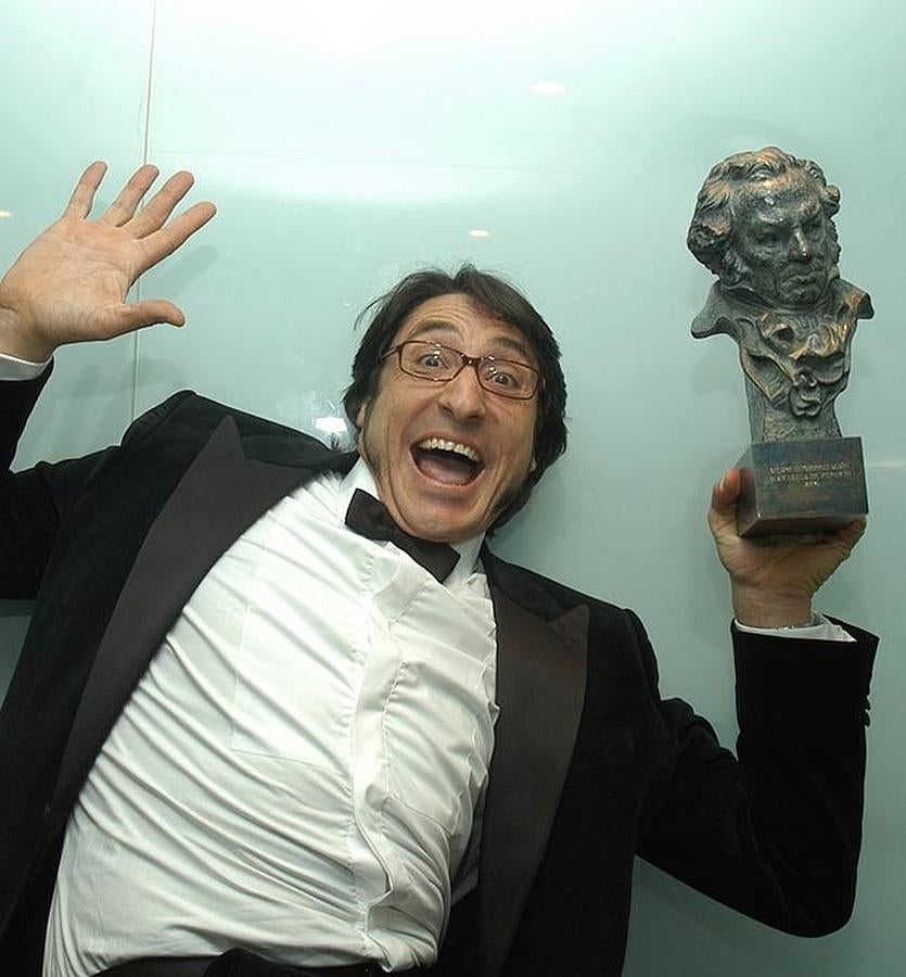 Carmelo Gómez no pudo contener la alegría ya con su galardón de mejor actor de reparto por 'El método'. Había ganado su primer Goya en 1994, por 'Días contados', como protagonista.