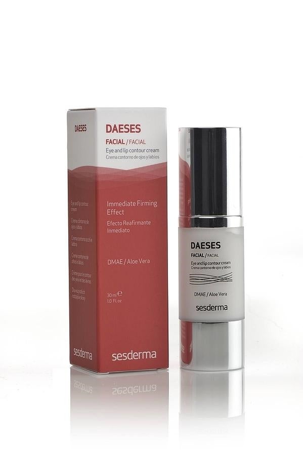 Efecto lifting para el contorno de ojos y labios. Atenúa las arrugas, eleva las cejas, mejora la apariencia de las bolsas y acentúa el perfil de los labios. Todo tipo de piel. (Precio: 29,95€).