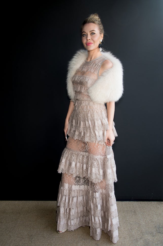 La diseñadora siempre sorprende con sus looks, y este no iba a ser menos llamativo...