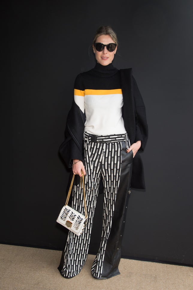 Sofie Valkiers no se perdió las propuestas de Elie Saab.