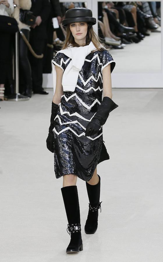 Uno de los looks que la firma ha presentado en la Semana de la Moda de París