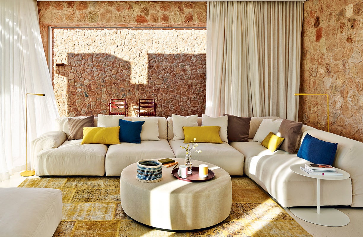 La plataforma de venta deco online nos propone esta idea para decorar las zonas exteriores de tu hogar.