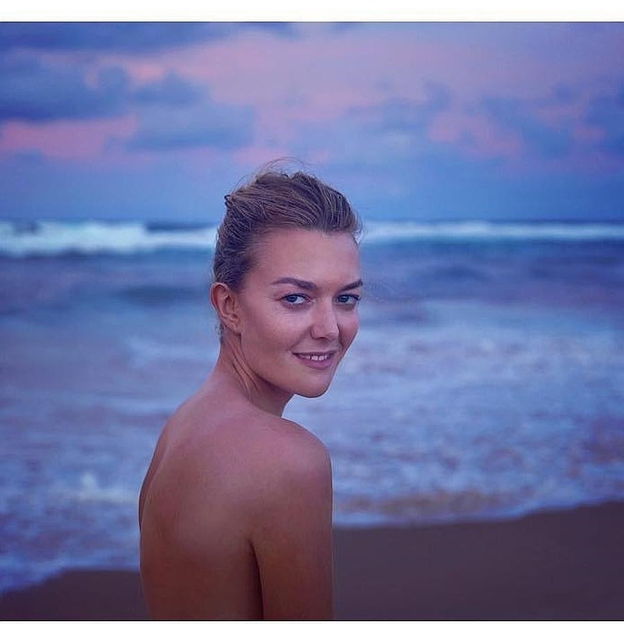 El desnudo de Marta Ortega compartido en Instagram por el fotógrafo Mario Sorrenti más que polémico fue sorprendente. Muy sorprendente.