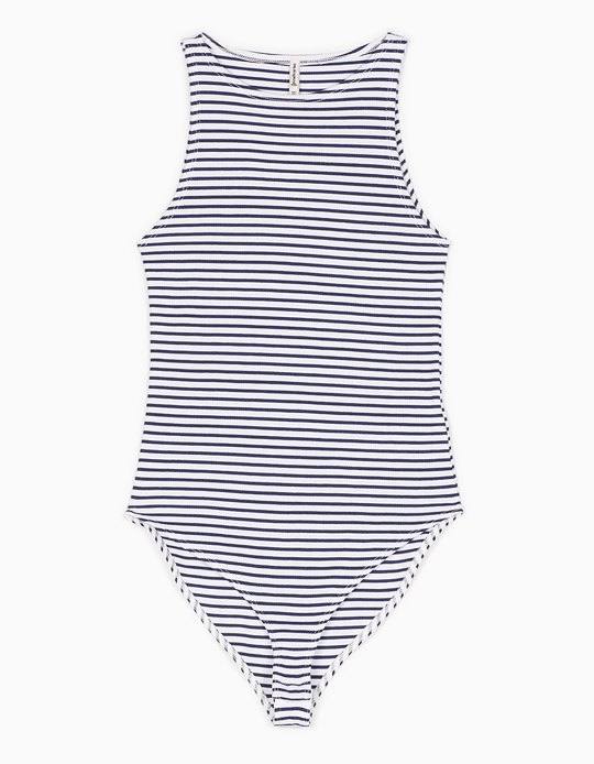 Como si de un bañador se tratara es esta versión marinera de Stradivarius (Precio: 9.99 euros)