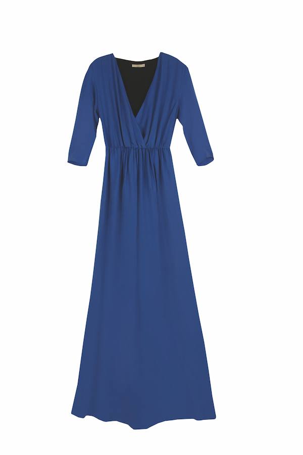 De líneas sencillas y favorecedor diseño, este modelo en color azul de la colección de Triana by C (CPV).