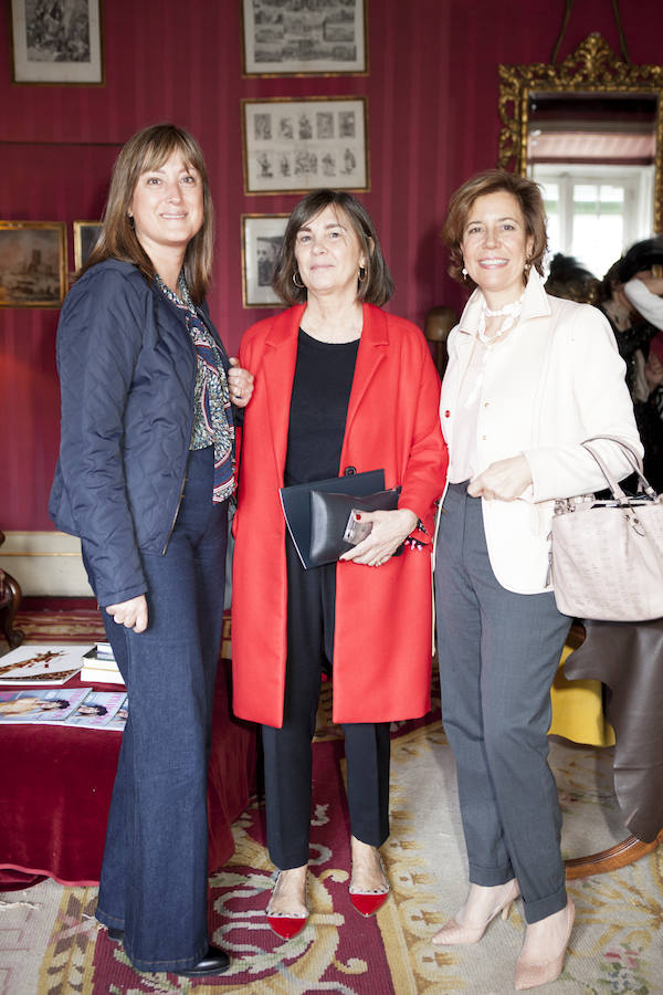 Patricia Flores, de AIREF, Charo Izquierdo, periodista y escritora, y Sara Bieger de Leaders Trut International.