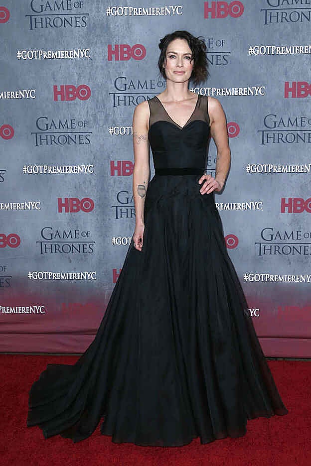 Majestuosa. Lena Headey, en la alfombra roja de la premiere de la quinta temporada de Juego de tronos.