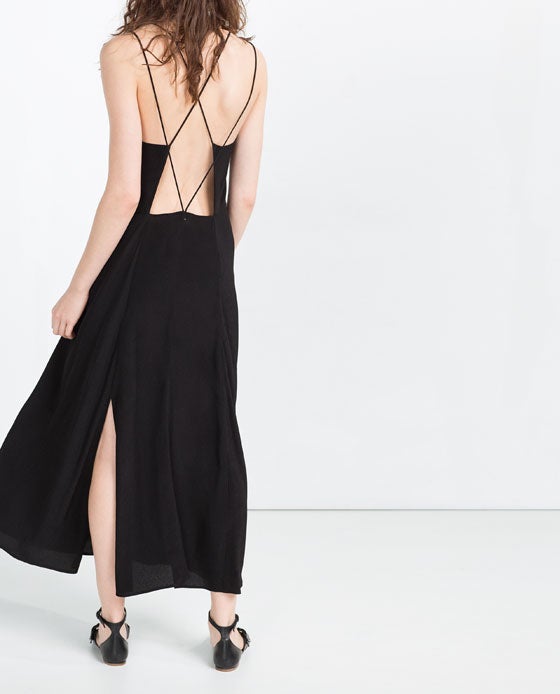 Otra de las prendas que encontrarás entre las novedades de Zara (Precio: 29.95 euros).