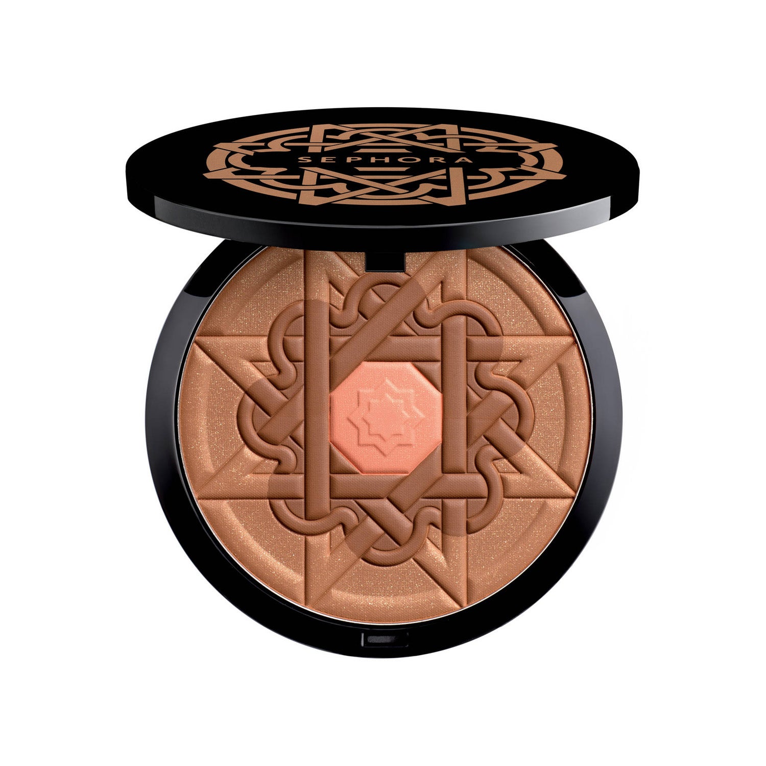 Con un original diseño inspirado en las puertas de los palacios orientales, estos polvos con tres tonos conseguirán que luzcas una piel bronceada y muy natural. Se adaptan a todos los colores de piel y consiguen un acabado luminoso perfecto para el rostro, el cuello e incluso el resto del cuerpo. (18,50€).