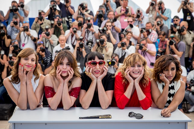 Las chicas Almodóvar posan en la presentación de día de la película 'Julieta'
